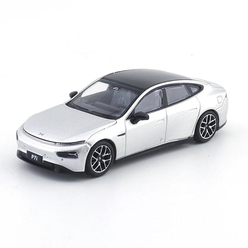 XCARTOYS 1/64 XROC P7i- Star Green Car Alloy Toys Motor Vehicle Diecast Metal Model Kids Xmas Gift Toys for Boys