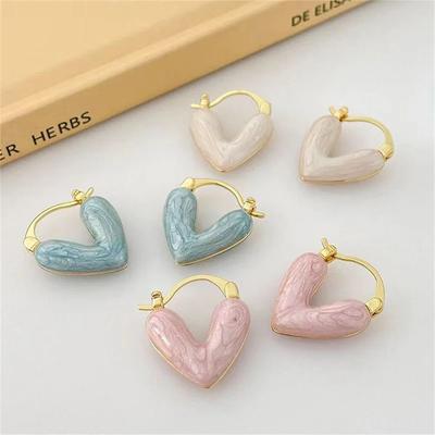 New Trendy Korean Elegant Light Luxury White Dripping Love Heart Love Dangle Earring for Women Fashion Jewelry Gifts