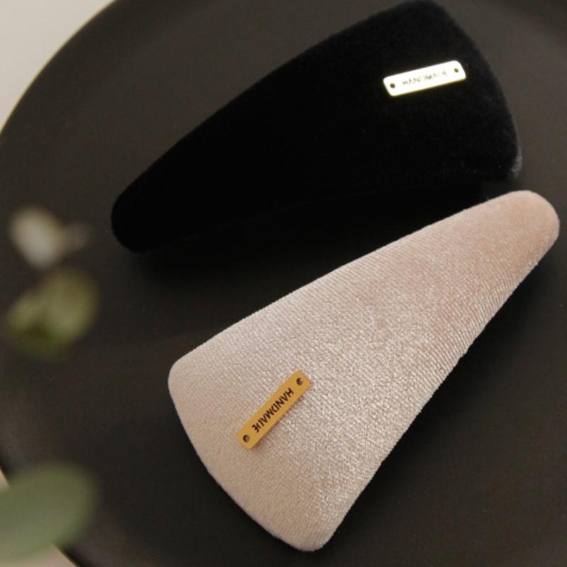 

J.Lauren Cone Velvet Auto Hair Pin H0927 beige