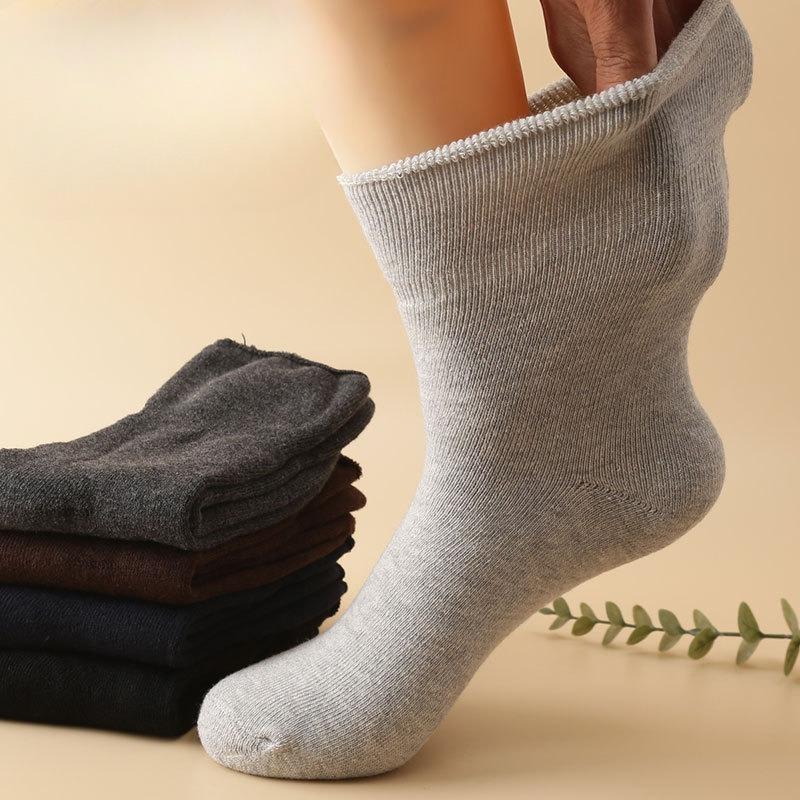 Loose-fitting Socks for Middle-aged and Elderly People In Autumn and Winter, Wide-mouthed Thickened Warm Socks for Men with Swollen and Fat Feet