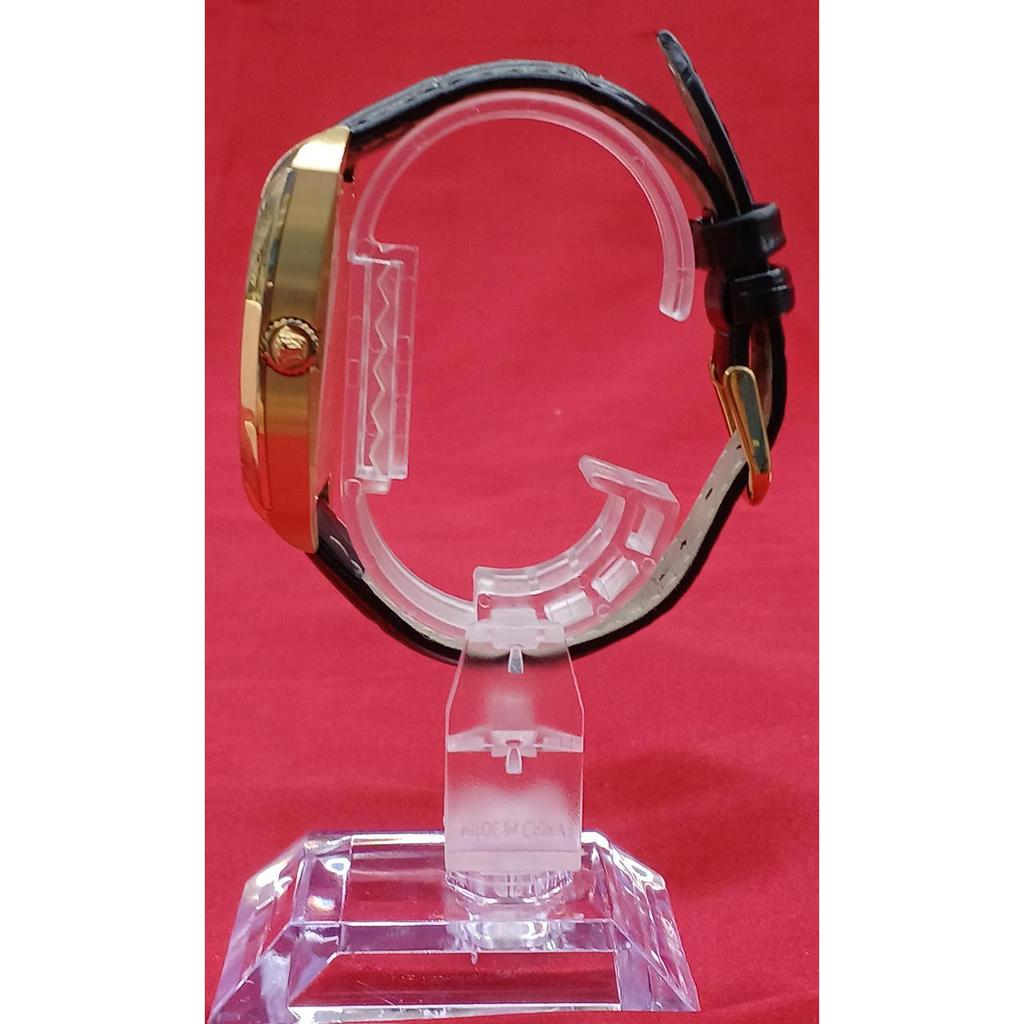Used VERSACE WLQ70 quartz watch
