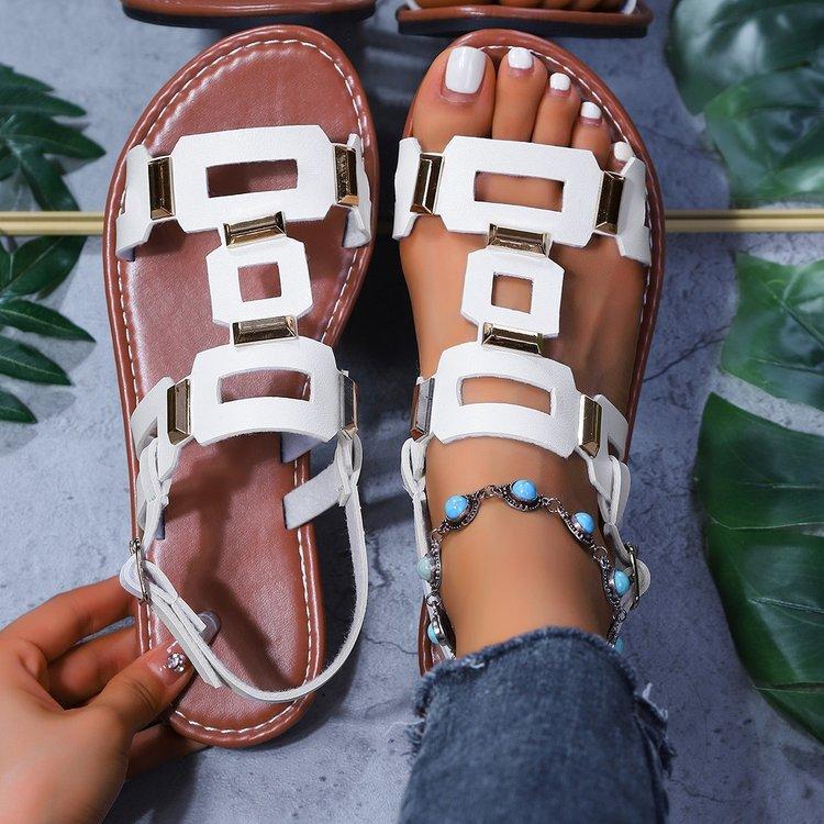 Ladies' Casual and Fashionable Metal Buckle Decoration, Classic and Comfortable Flat Bottomed Lightweight Beach Slippers