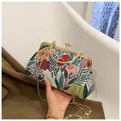 2023 New Clip Buckle Chinese Style Dinner Bag Handheld Single Shoulder Diagonal Versatile Fashion Embroidered Flower Ladies Bag