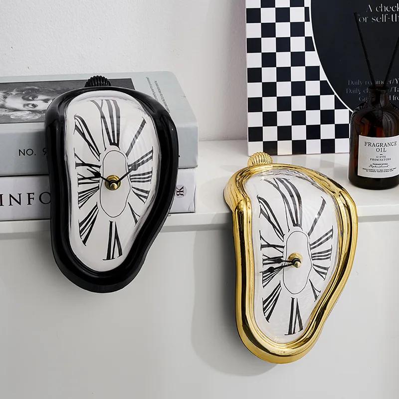 2026 New Novel Surreal Melting Distorted Wall Clocks Surrealist Salvador Dali Style Wall Watch Decoration Gift Home Garden
