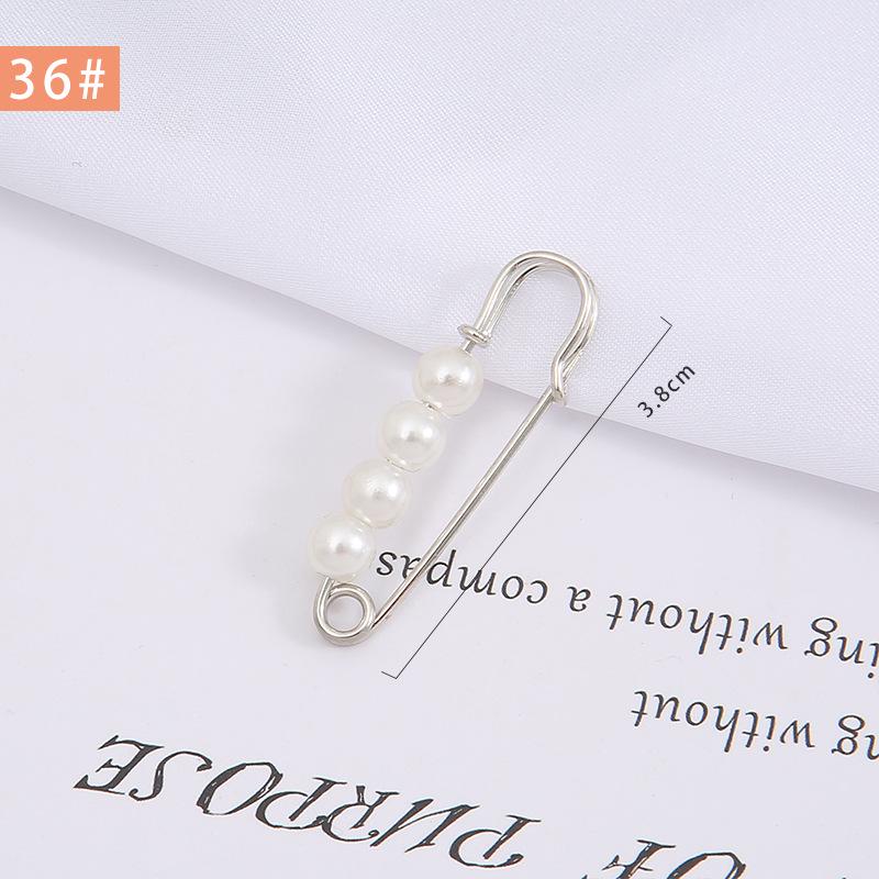 Pearl Anti-Exposure Brooch: Women's Waist-Cinching Pin & Clothing Decoration