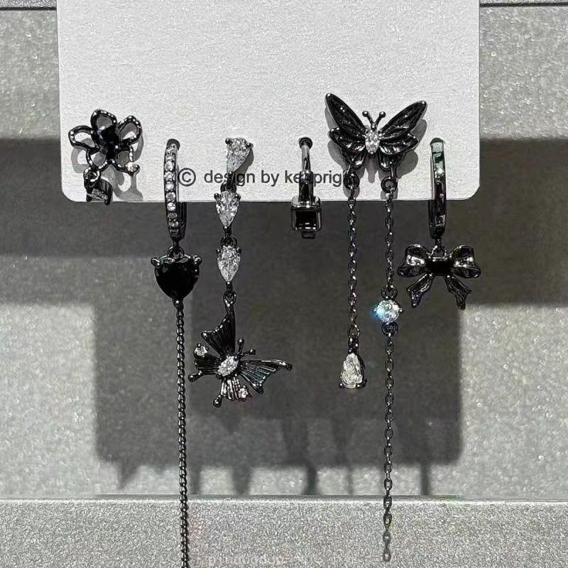 Exquisite and Compact Alloy Set Earrings, Sweet, Niche, Simple, New Style Stud Earrings, Versatile Butterfly-shaped Earrings