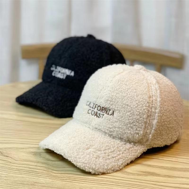 Fashion Autumn and Winter Embroidered Letter Versatile Duck Tongue Hat Women Thickened for Keep Warmth Adjustable Baseball Hat