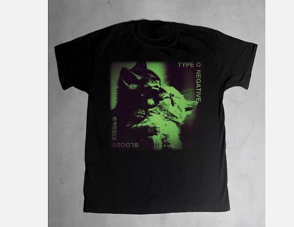 

Кровавые поцелуи Type O Negative Кот Футболка с коротким рукавом черная 3XL