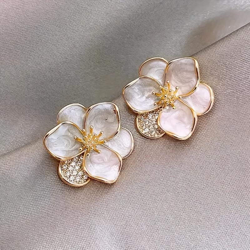 Elegante florale Ohrstecker für Damen - Schicker Zinklegierung mit Edelstahlstiften, Perfekt für Alltag und Date-Night-Wear