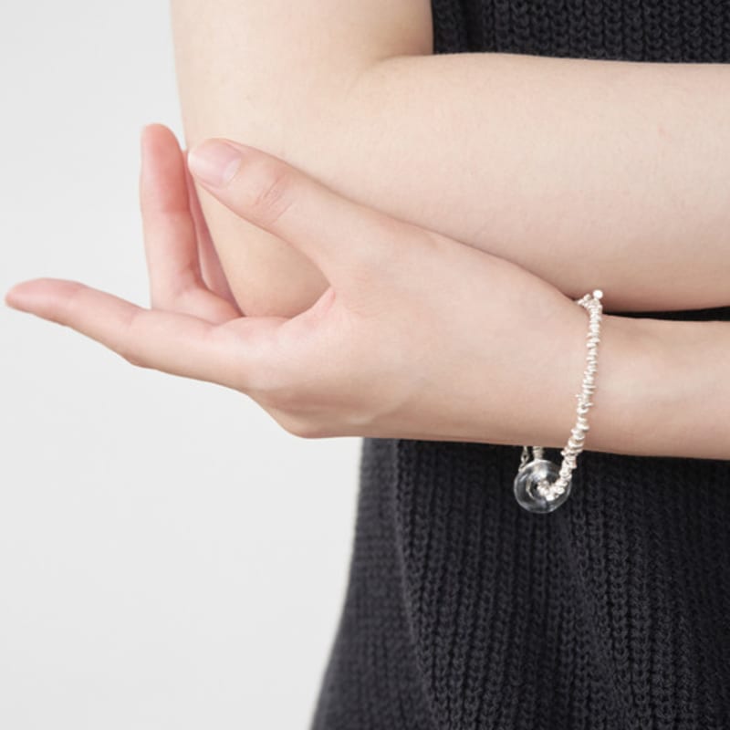 APIOH SILVER CHIP BRACELET