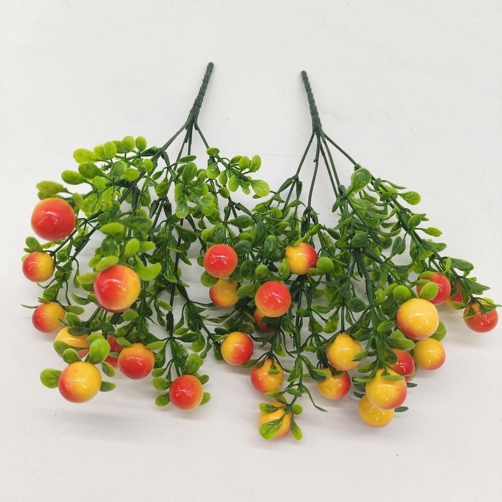 1PC Fortune Fruit Simulation Flower Fugui Fruit Ornament Plastic Flower Foam Berry Kumquat Eucalyptus Home Furnishings