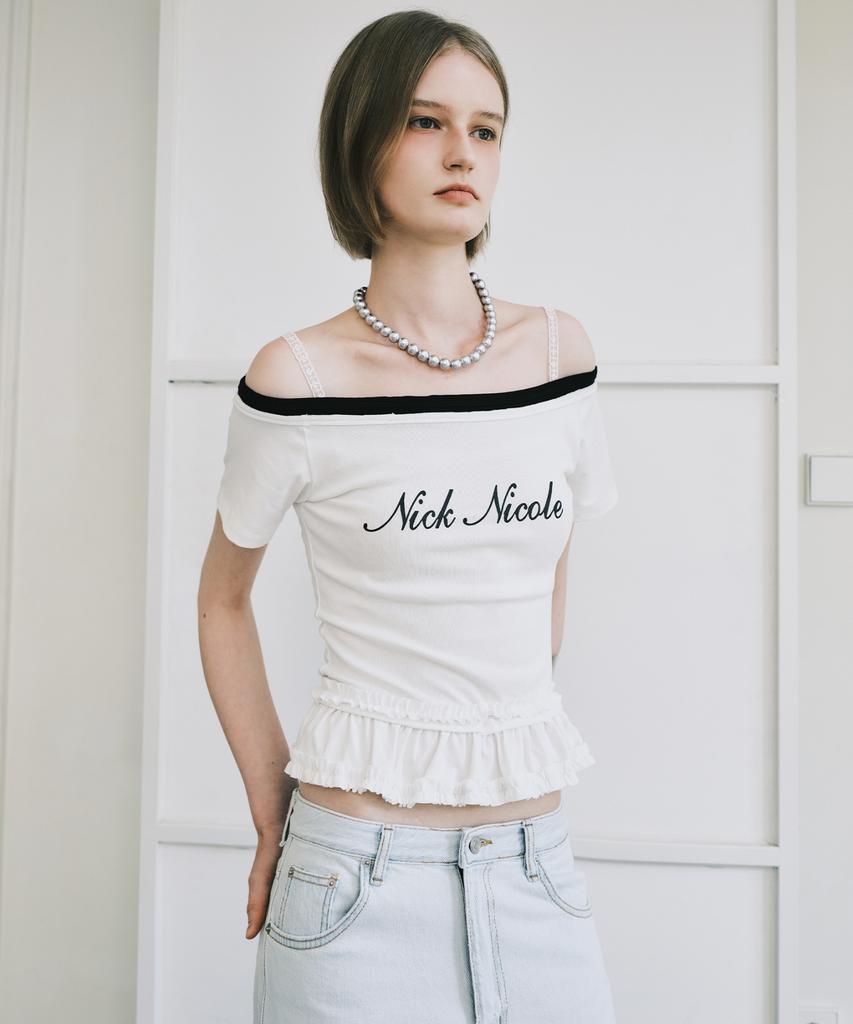 Nigaennikol Off-Shoulder Frill Crop Top_White