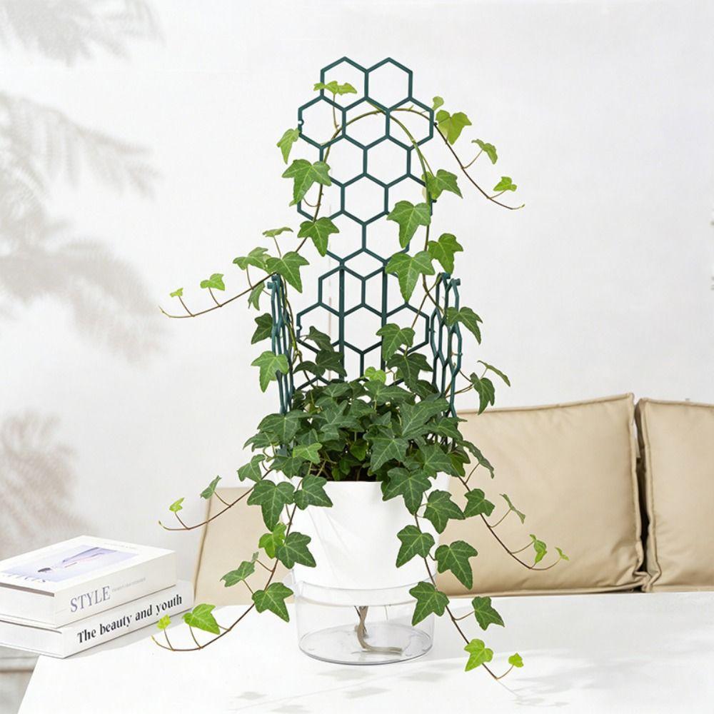 Honeycomb Design Plant Support Rustproof Plastic Stackable Garden Climbing Frame Windproof Easy To Use Honeycomb Plant Trellis