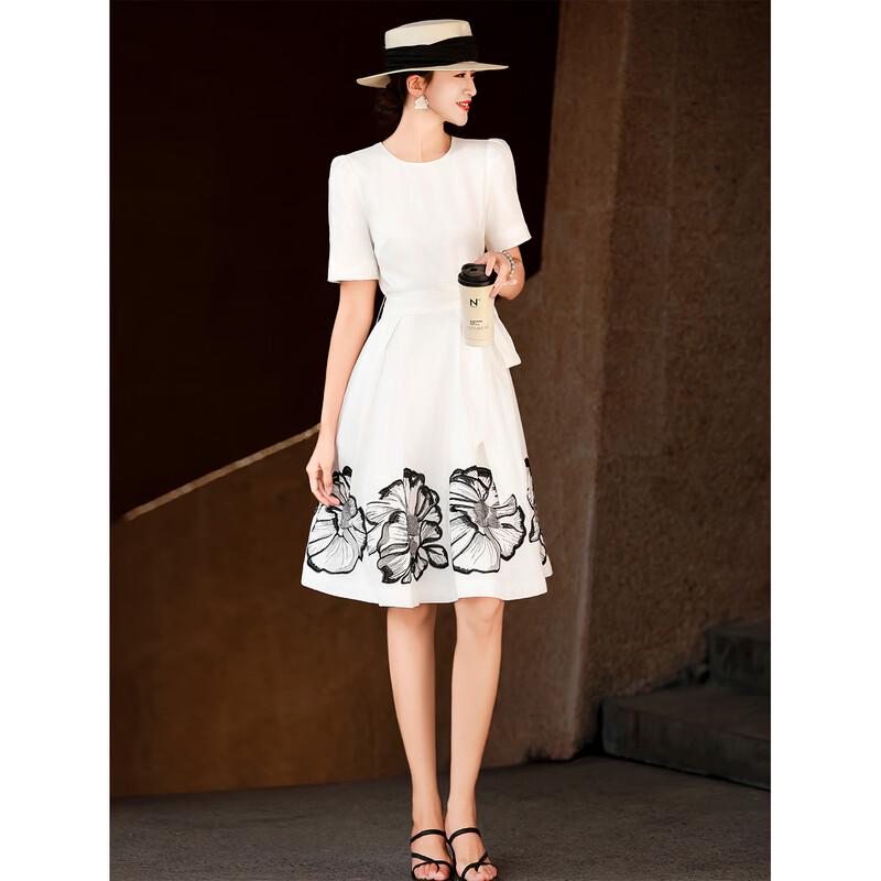 Lanse er Elegant Embroidered Tencel Midi Dress XL