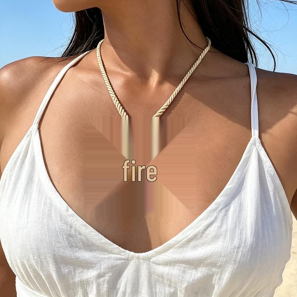 Geometric Gold Pendant Necklace with Woven Rope - Versatile Clavicle Jewelry