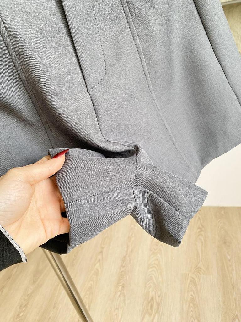 Summer 2025 Women's Casual Grey High-Waist A-Line Wide-Leg Shorts: Korean Fashion Trend