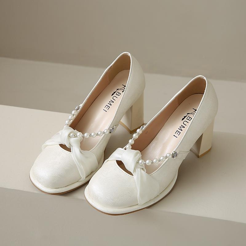 

Модные туфли-лодочки на высоком каблуке с бантом из бусин и кружевом для женщин, дизайнерские модные неглубокие сандалии 2025 Новые осенние туфли для вечеринок Zapatillas De Mujer 40 покинуть белый