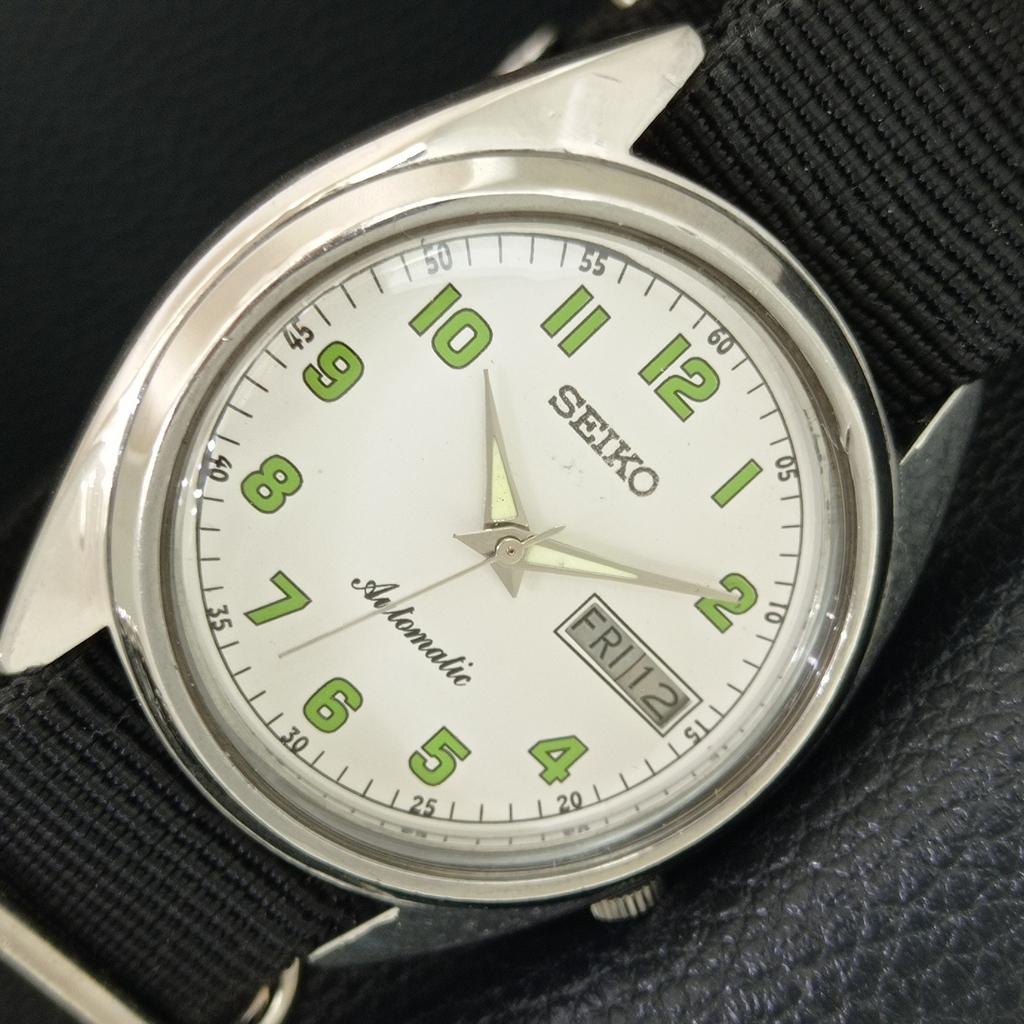 SEIKO АВТОМАТИЧЕСКИЕ ВИНТАЖНЫЕ ЯПОНСКИЕ МУЖСКИЕ ЧАСЫ БЕЛОГО ЦВЕТА a706809-1