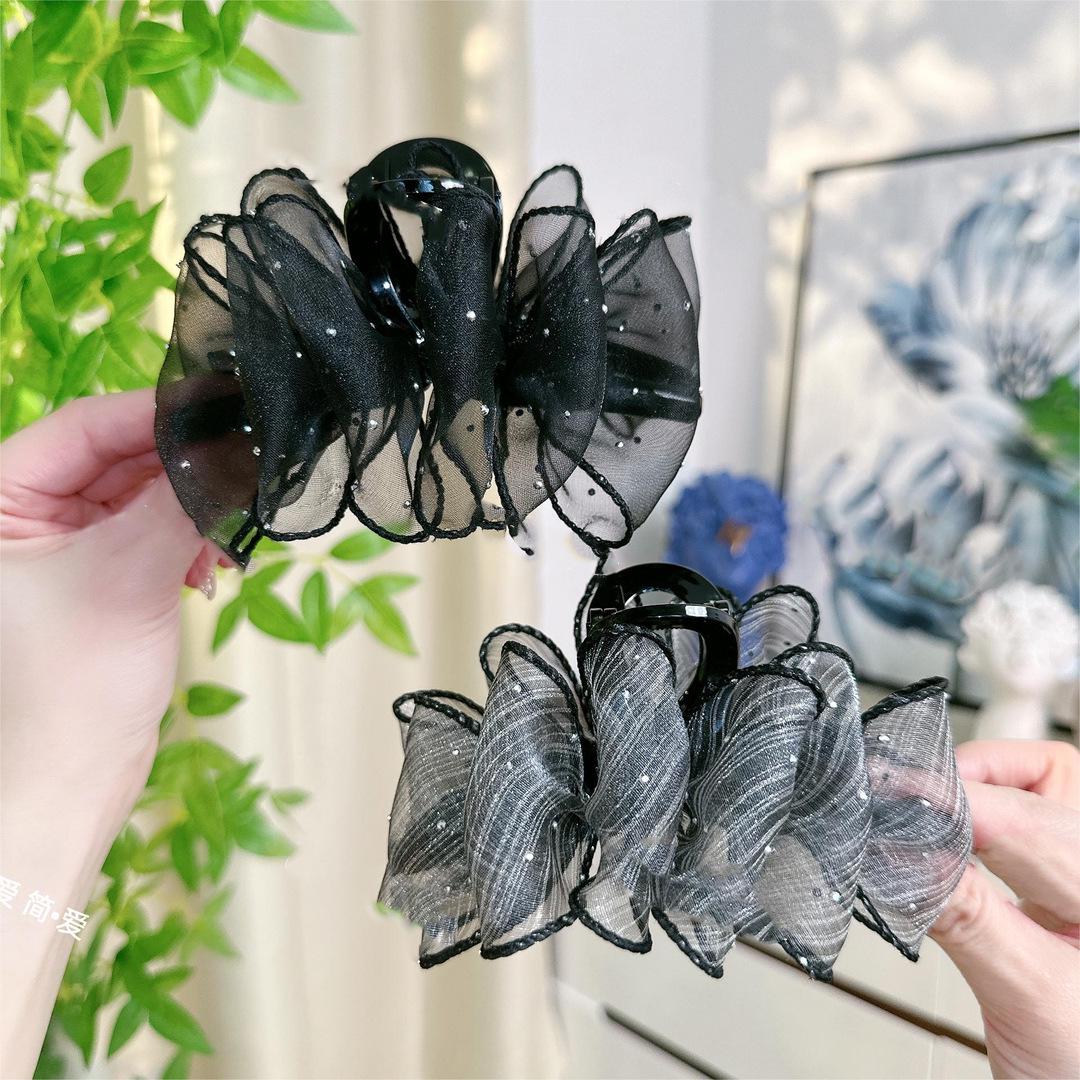 

Luxury Mesh Bubble Claw Clip for Updos and Ponytails