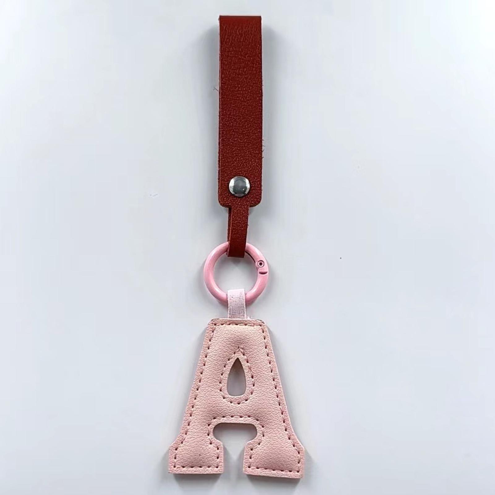 Кожаный брелок-буква, подвеска для сумки One Size