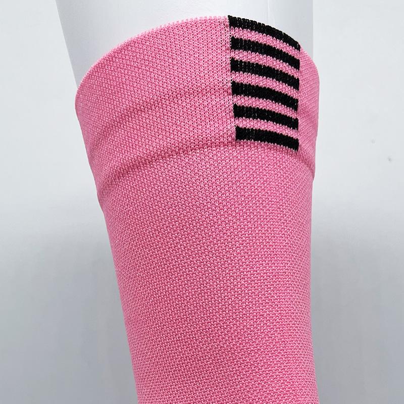 Chaussettes de Sport Hautes pour Genoux Séchage Rapide Durables Confortables Chaussettes pour Vélo Course à Pied Professionnelles Respirantes Chaussettes d'Extérieur pour Vélo