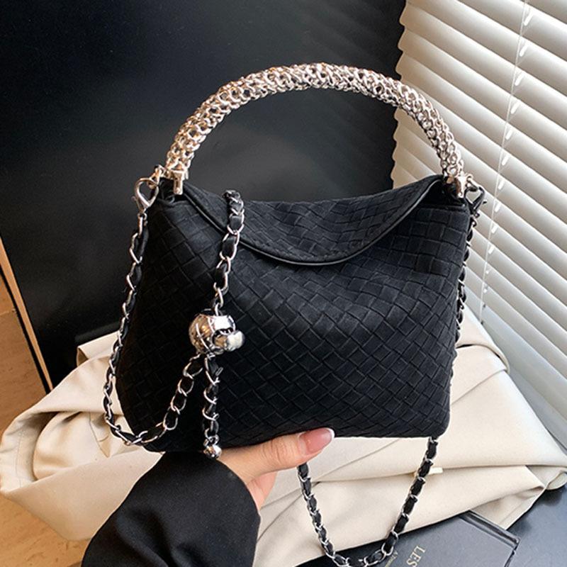 

Rhombus chain messenger bag women s bag new summer fashion niche portable dumpling bag