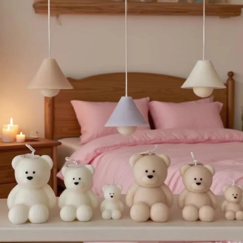 3D Sitting Bears Scented Candle Molds, Cute Bear Candle Wax Silicone Molds for Resin DIY Animal Candles Handmade,for Home Decor
