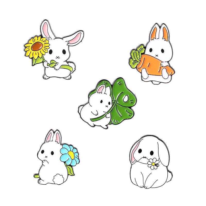 Rabbit Holding Radish Sunflower Four Leaf Clover Animal Enamel Brooch Pin Badge Decorative Jewelry Style Brooches For Women Gift