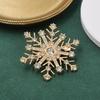 Rhinestone Snowflake Brooch - Korean Style High-End Fashion Accessory for Women's Suits and Cardigans