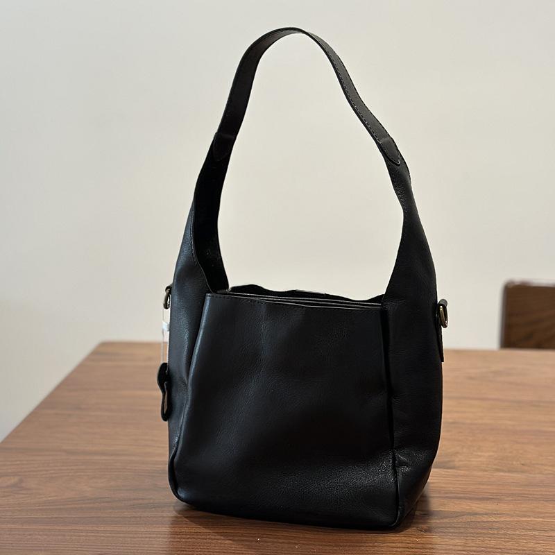 

Johnature Genuine Leather Retro Women s Bag Commuting Soft Cowhide Solid Color Handbag Versatile Shoulder Bag чёрный