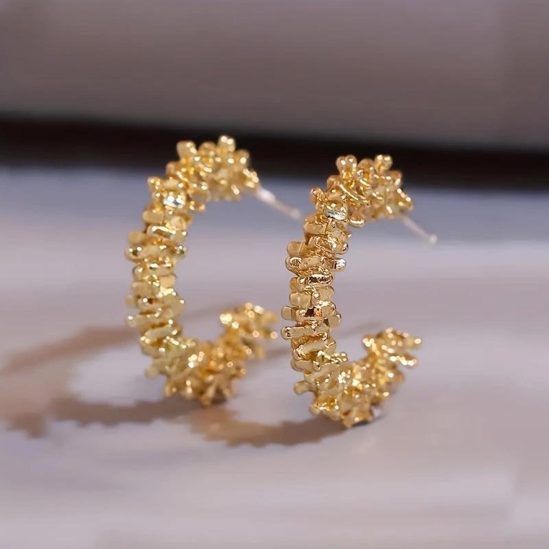 

Elegant French 925 Silver Needle Broken Silver Women s Stud Earrings - Cold Style High-End Semicircle Design