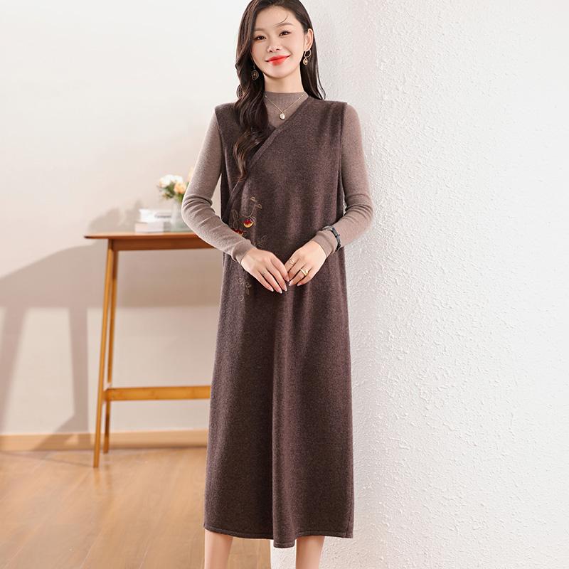 Dámské kašmírové šaty Qinghe kašmír 30% kašmír 70% vlna podzimní a zimní kašmírová sukně měkká a teplá