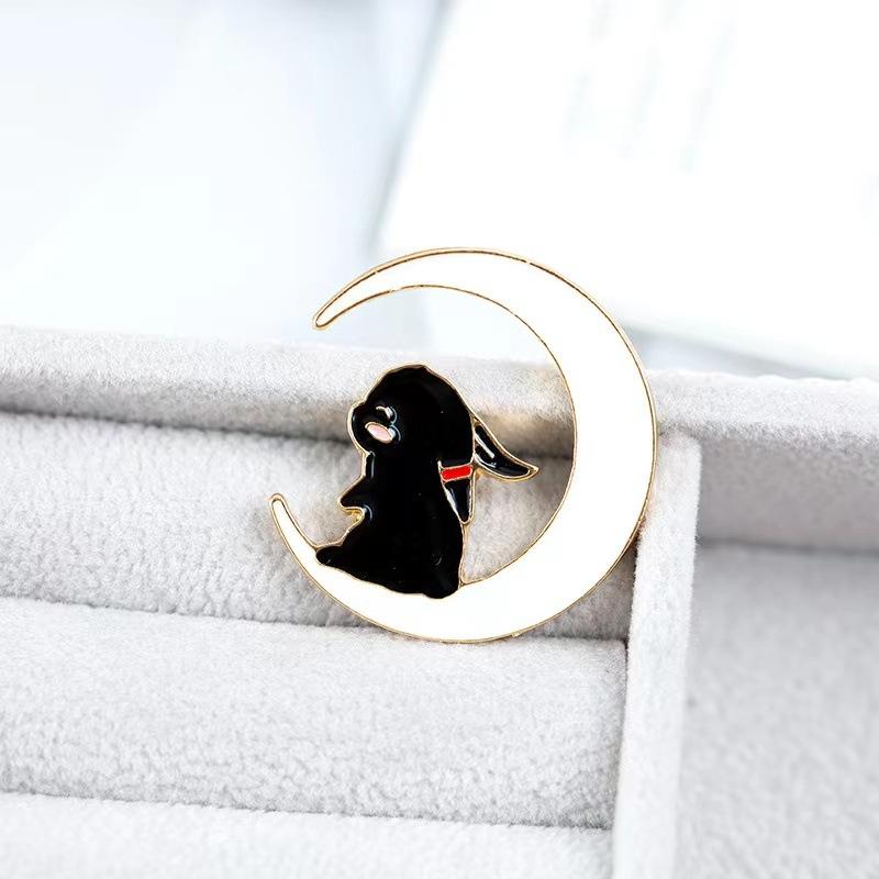 Fish Fox Strawberry Enamel Pin Lovely Brooch Cartoons Badge For Bags Jeans Hoodies Denim Lapel Pin Jewelry Kids Best Gift