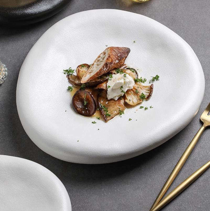 Creative Dessert Plate, Black and White Frosted Ceramic Plate, Irregular Tableware, Oval Shaped Plate, Sashimi Dish, Kitchenware