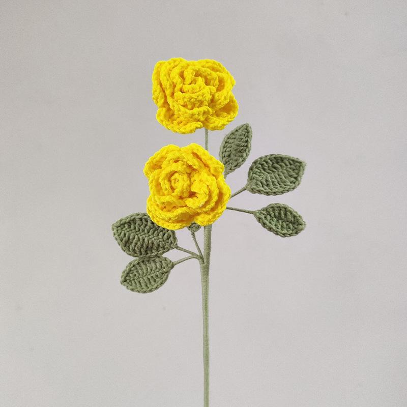 Gehäkelter Blumenstrauß Kreative Strickblume Heim Frühlingsdeko Gestrickter Strauß für Muttertagsgeschenk Künstliche Blumen