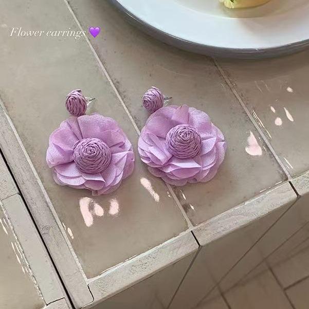 Resort Style Sunflower Earrings - Spring/Summer 2025 Collection for Women