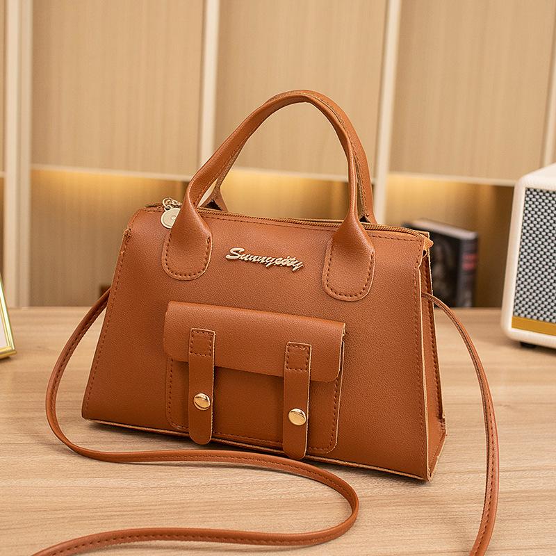 Women's Bag New Beautiful Fashion Simple Messenger Small Square Bag Niche Design Shoulder Bag