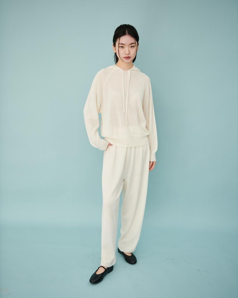 Beiseuseuledeu Dew Pants - Cream