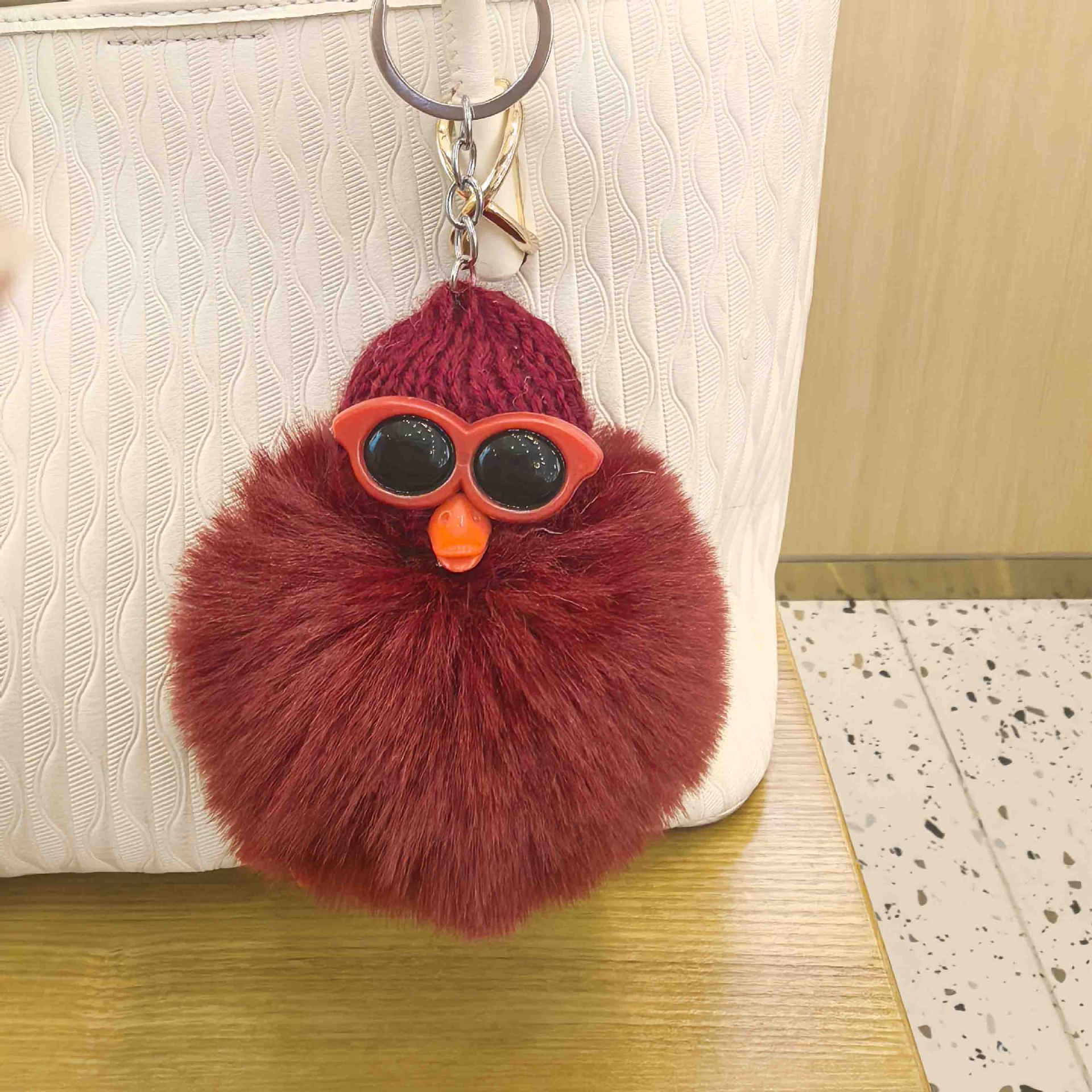 

Plush Little Yellow Duck Glasses Small Briquettes Car Keychain Student Schoolbag Pendant Couple Small Gift