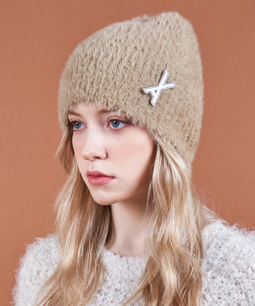 Bajal Va Brooch Soft Angora Beanie Camel