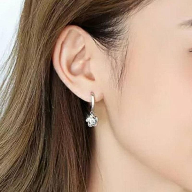 2Pcs Trendy New Fashion Zircon 925 Silver Earrings For Women With Simple Plum Blossom Earring Hoops And Elegant Earrings Gift