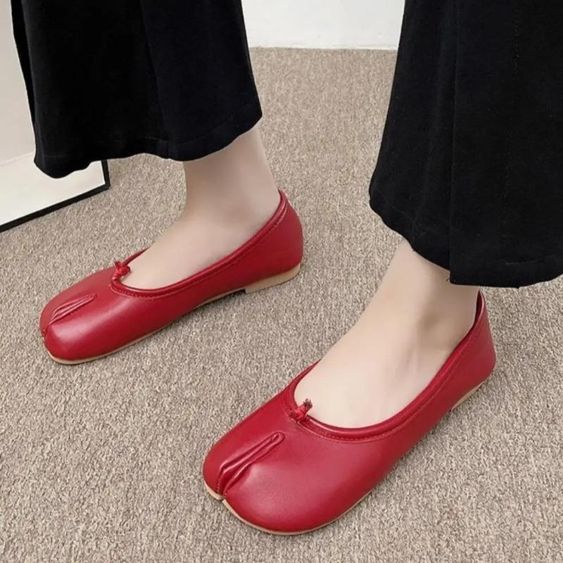 Japanese Style Tabi Ninja Shoes Women Cozy Leather Flats Split Hoof Toe Loafers Femme Mary Jeans Mocasines Ladies Ballerina Shoe