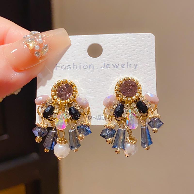 

Silver Needle Rhinestone Faux Pearl Crystal Wind Chime Earrings - Vintage, Unique & Exquisite Accessories for Women
