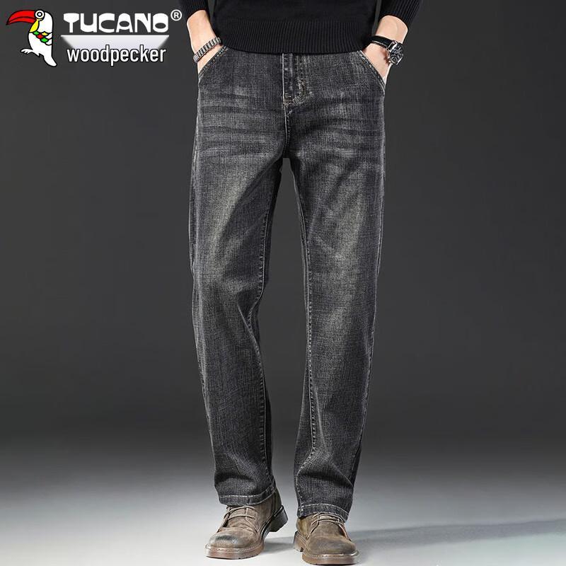 

Джинсы прямого кроя, свободного силуэта для мужчин TUCANO 36