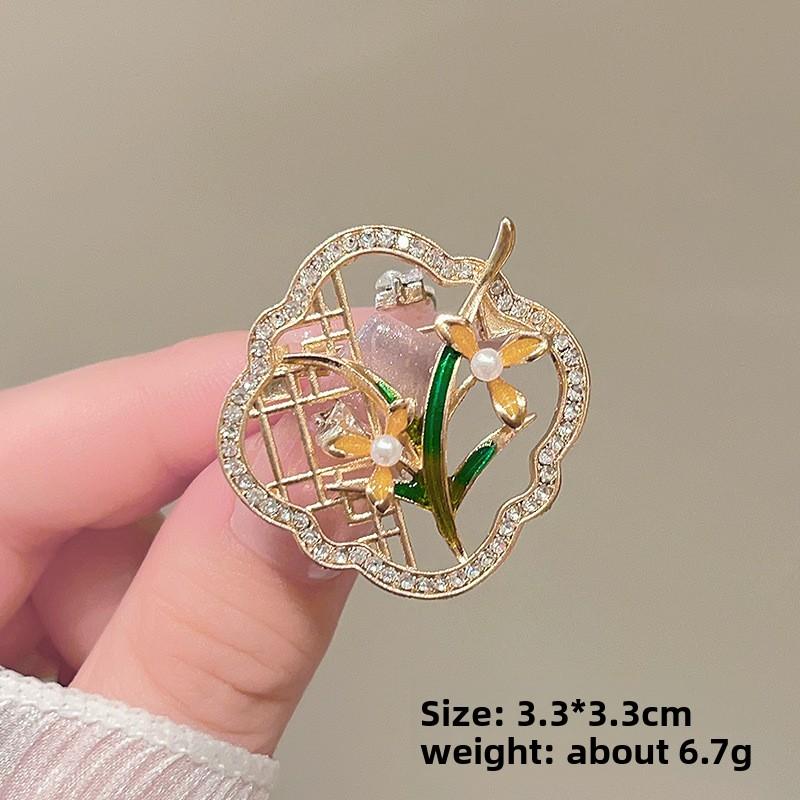 Chinese Style Plum Blossom Anti-light Brooch Women's Niche Pin High-end Temperament Coat Jacket Accessories Exquisite Corsage