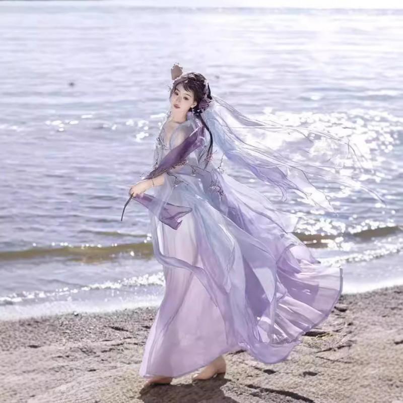 Damen Tang-Dynastie Stil Hanfu Kleid Mit Gestickten Weiten Ärmeln Hoher Taille Ruqun In Lila-Blau Leichter Chiffon