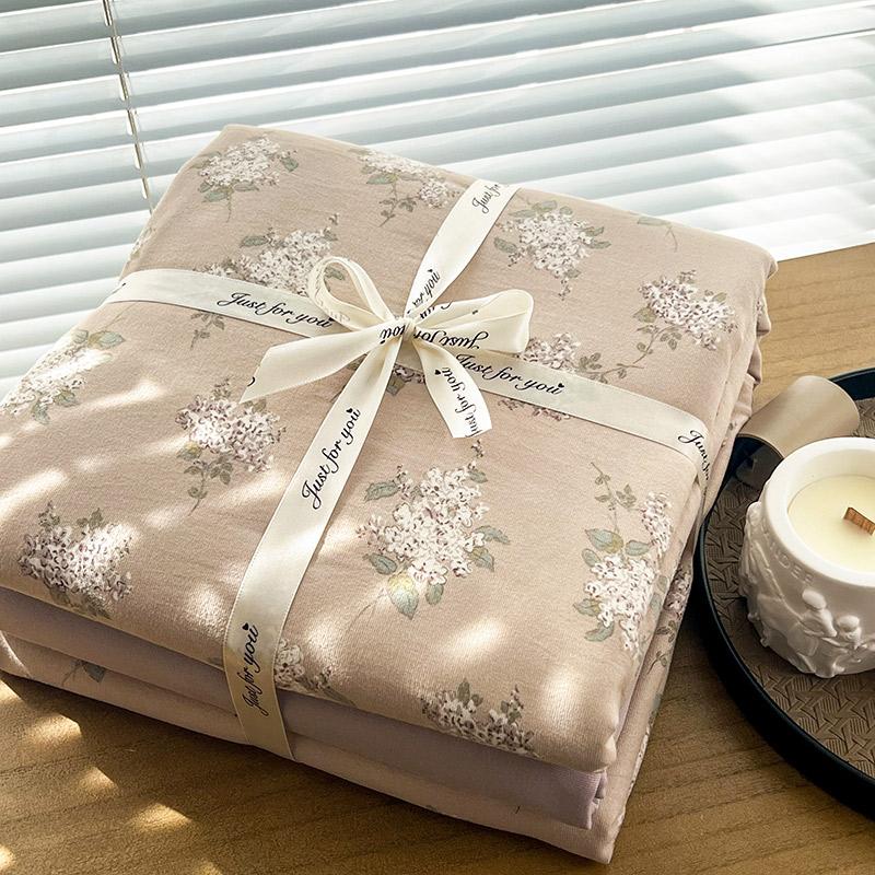 

Постельный комплект с цветочным принтом Ins Вязаный хлопковый комплект плоской простыни Четыре предмета Пододеяльник Двухслойная пряжа 4 предмета Прекрасная простыня на резинке Fitted sheet set&2.0m 200x230