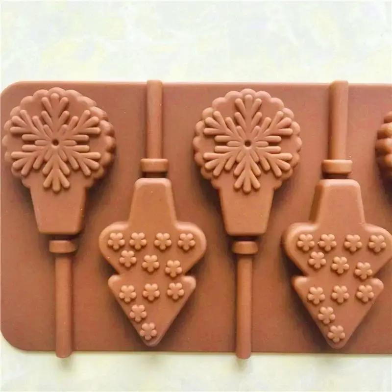 Christmas Creative DIY Shape Baking Mold Snow Tree Christmas Tree Chocolate Lollipop Ice Cream Mold Kitchen Baking Accessories