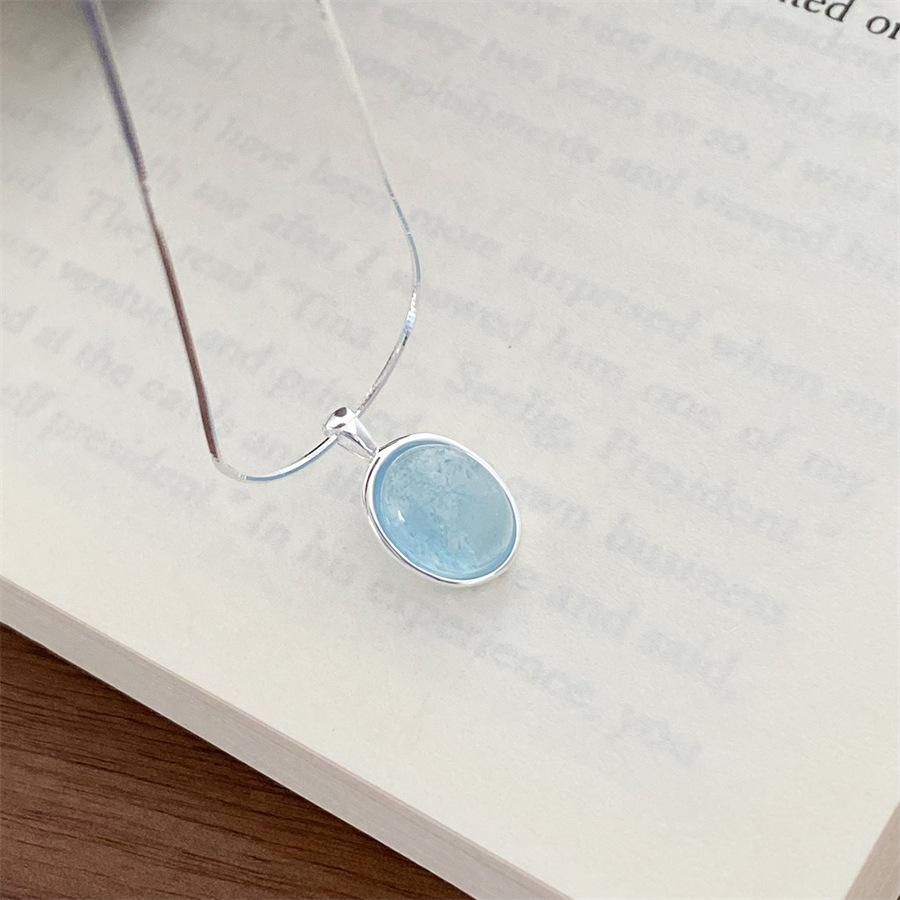 Kamień Księżycowy Akwamaryn Owalny Wisiorek Damski Naszyjnik Łańcuszek na obojczyk Taki sam jak na Xiaohongshu Styl ins Łańcuszek na szyję Modny
