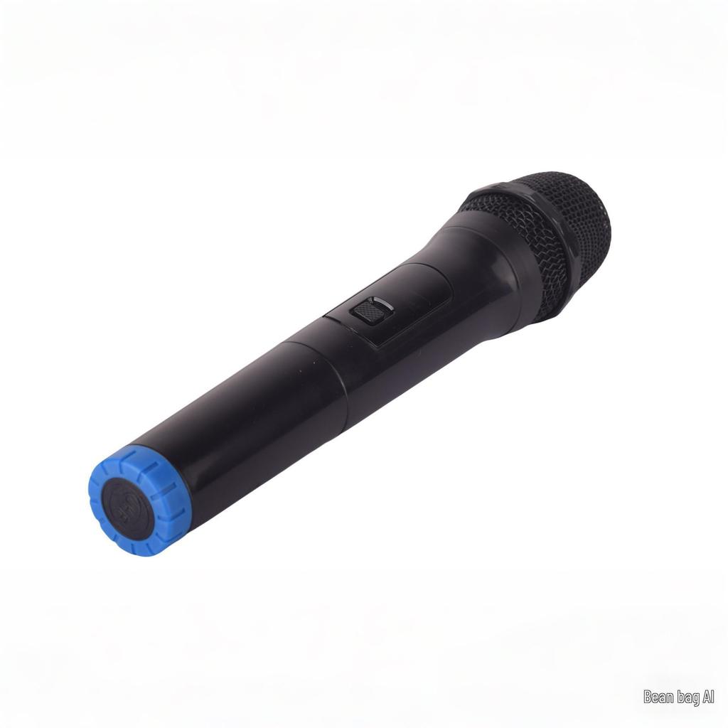 2.4G Wireless Microphone 038 for Home Singing, Live Streaming, and Outdoor Use - One-to-Two Sound Card with Charging Feature
